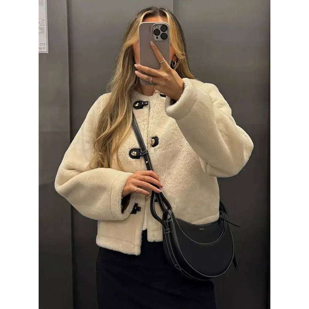 HH Woman Autumn Casual Fur Coats Long Sleeve O-Neck Single Breasted With Pockets Loose Jacket Female Winter Warm Short Coat