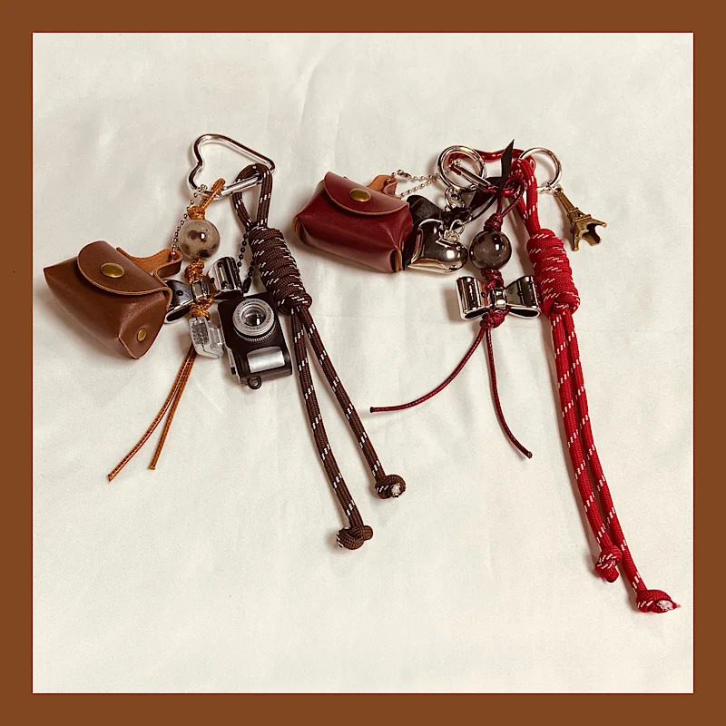Fashion bag decoration phone case pendant Instagram creative sweet and cool style camera keychain decoration hanging chain 250403250403