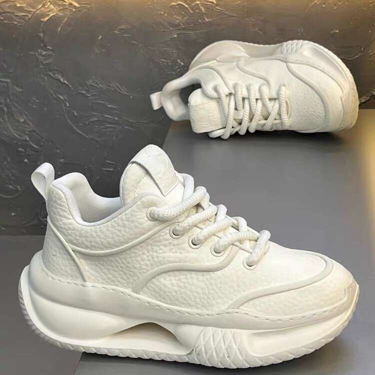 European Men's 2025 Autumn Winter New Fashion Comfortable Thick Sole Height Increasing Dad Leather Breathable Casual Shoes