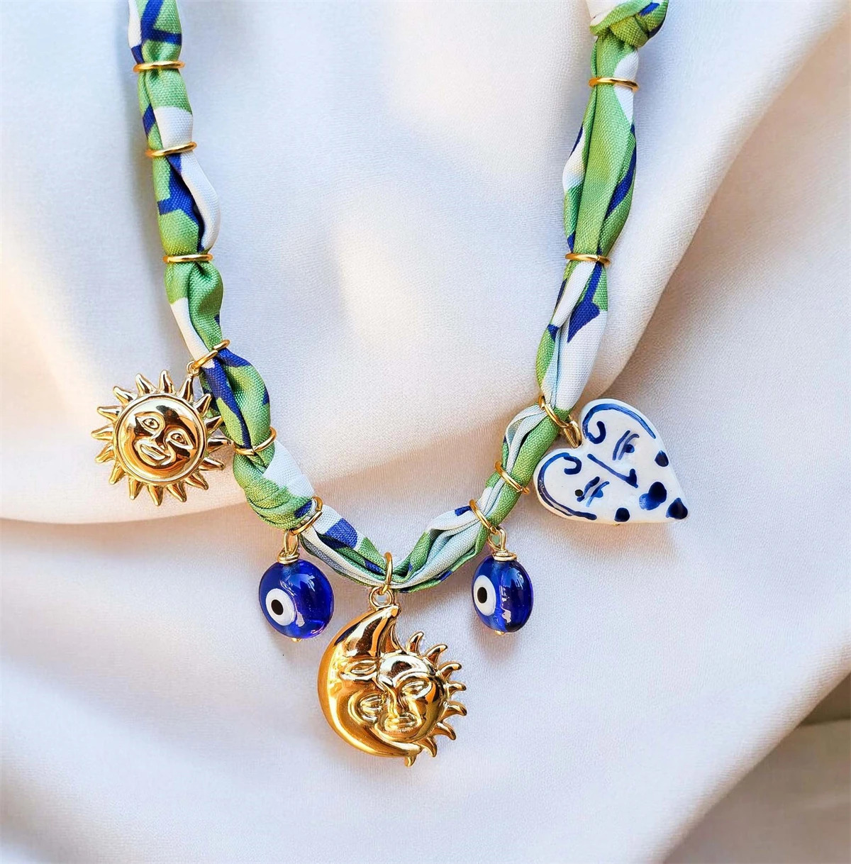 Stainless steel cherry niche scarves artistic pillows jewelry sun and moon love necklace pendant goldplated 251031