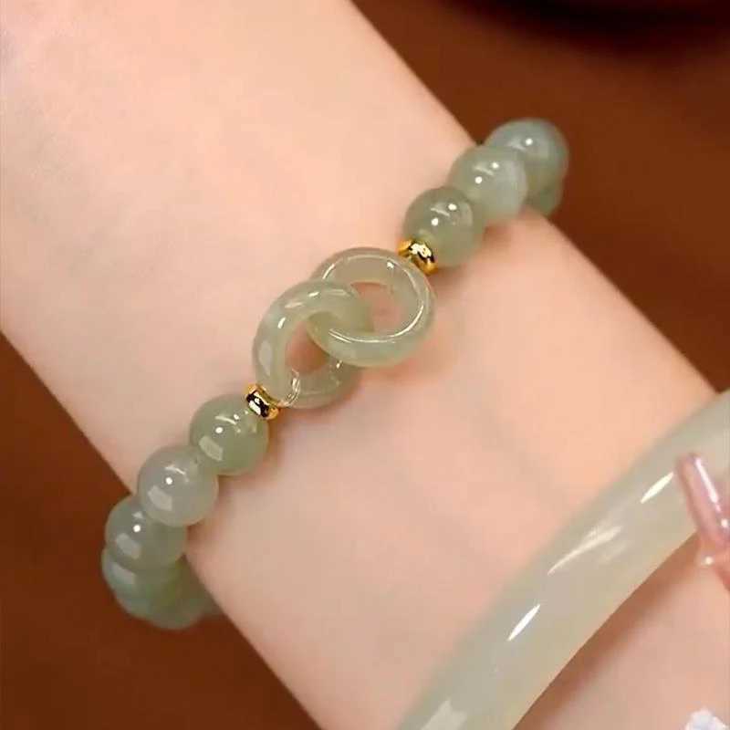 Fashion Double Ring Interlocking Hetian Jade Beaded Female Ins Style Love Safety Buckle Bangle For Bestie Birthday Gift C251105