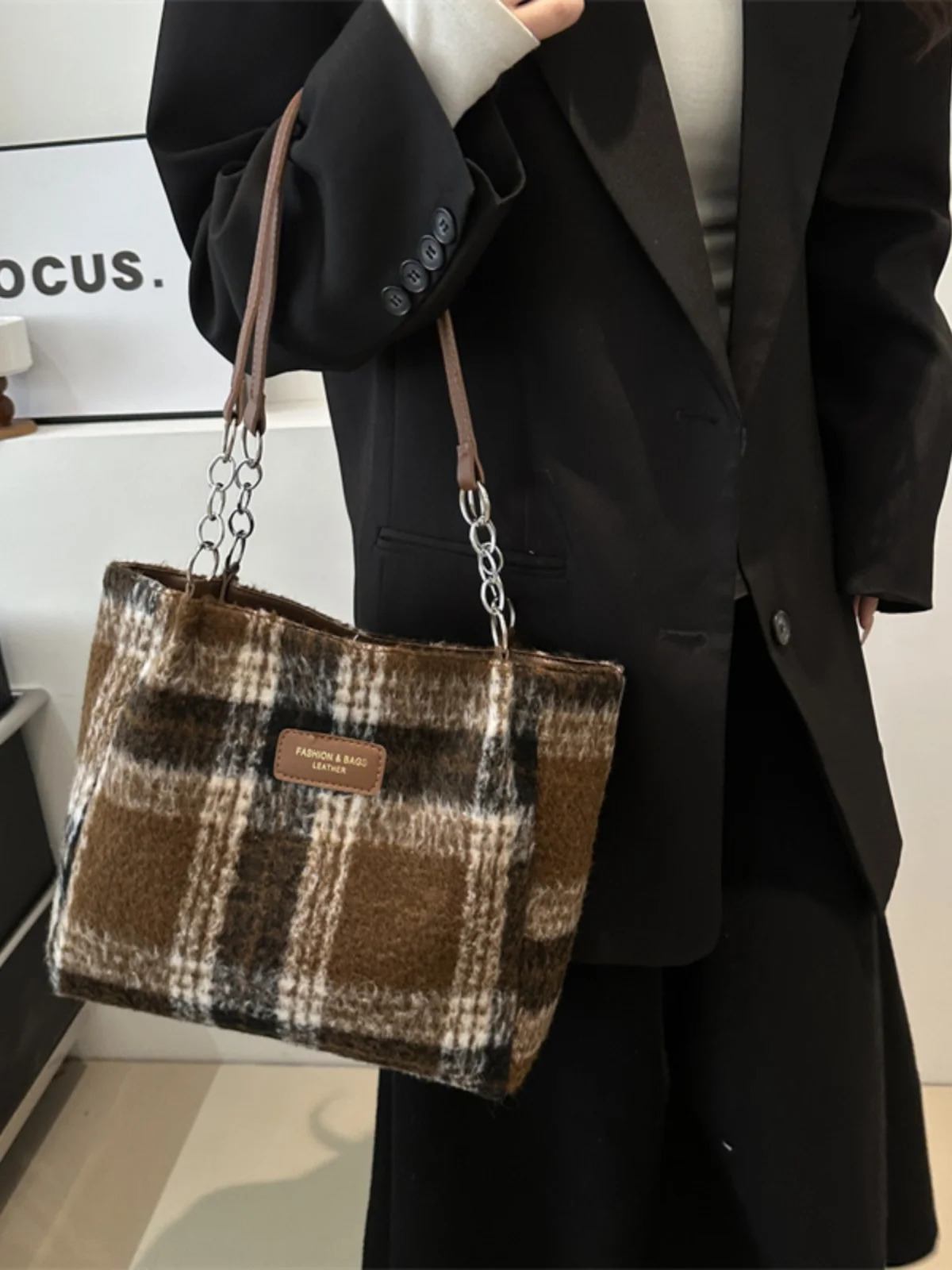 Autumn Winter Woolen Shoulder Bags for Women Contrast Color Plaid Ladies Large Capacity Tote College Style Class Handbags 251104