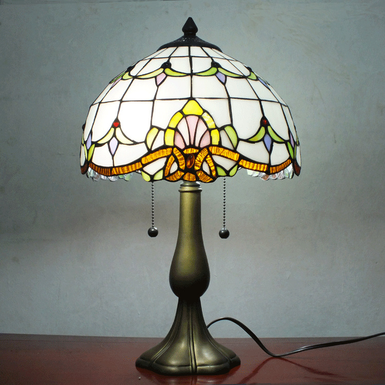 Elegant Tiffany-Style Baroque art decoration antique Table Lamp - 12 Inch Antique Stained Glass for Bedroom & Living Room