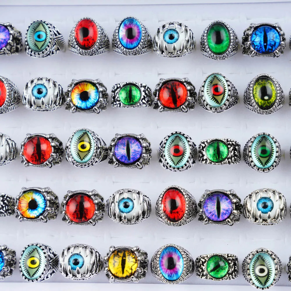 Pack of 20pcs Lot Mens Vintage Animal Silver Plated Metal Jewelry Rings For Women Mix Snake lion tiger Dog Wolf Etc Style 251031