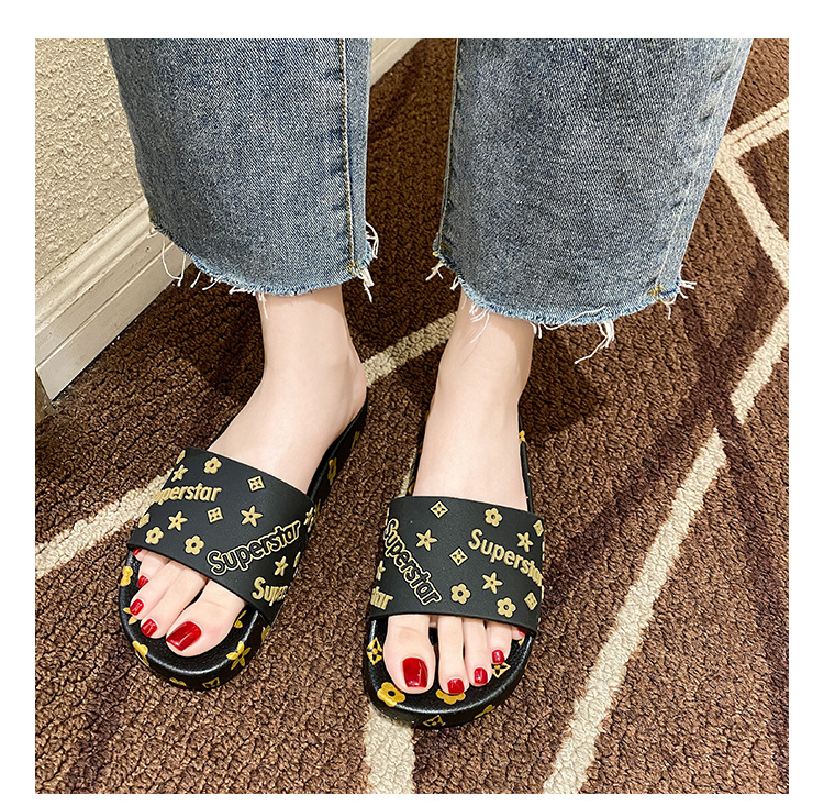 2025 Women's slippers summer home bathroom anti-slip indoor cute and simple sandals outdoor casual flip-flops