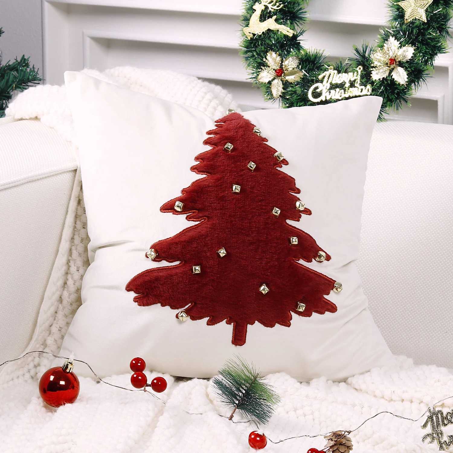 1pc Christmas tree Embroidery Throw Pillow Cover Golden Bells Decorative 18x18 Pillowcase Home Xmas Gold Decorative Cushion C Y251105