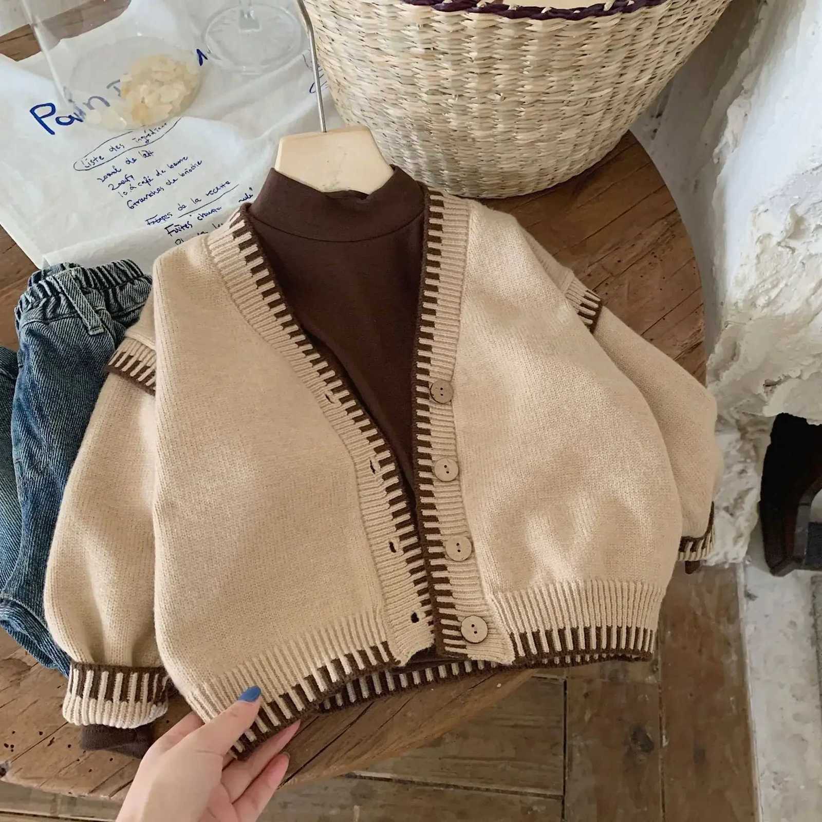 Autumn Korean 2024 Ins Children Girls Cardigan Vintage V- Neck Jacquard Weave Literary Baby Girls Sweater Casual Kid Girls CoatT251105
