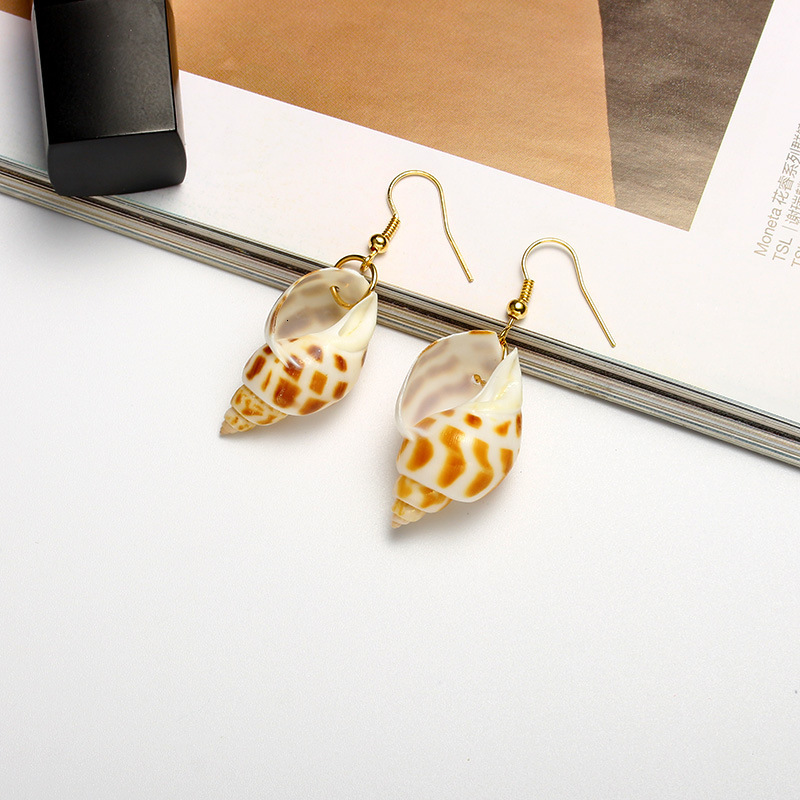 Ins Style Creative Natural Bohemian Flower Conch Summer Abalone Shell Earrings