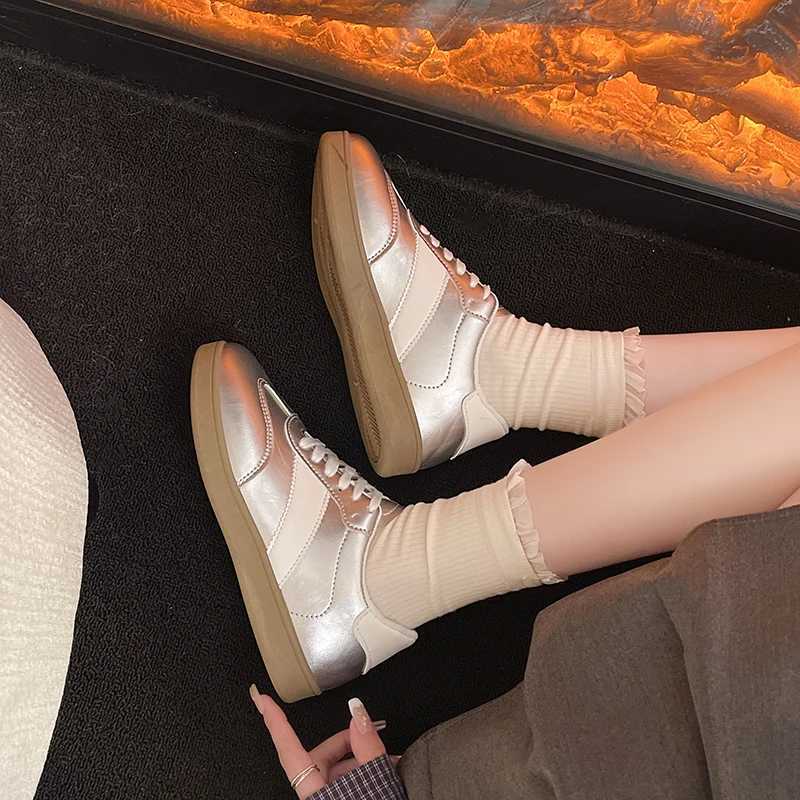 Autumn/Winter Fion Trend Wens Casual Shoes College Style Toe Soft Cfortable Flat Shoes Outdoor Casual Sports Shoes Y251105