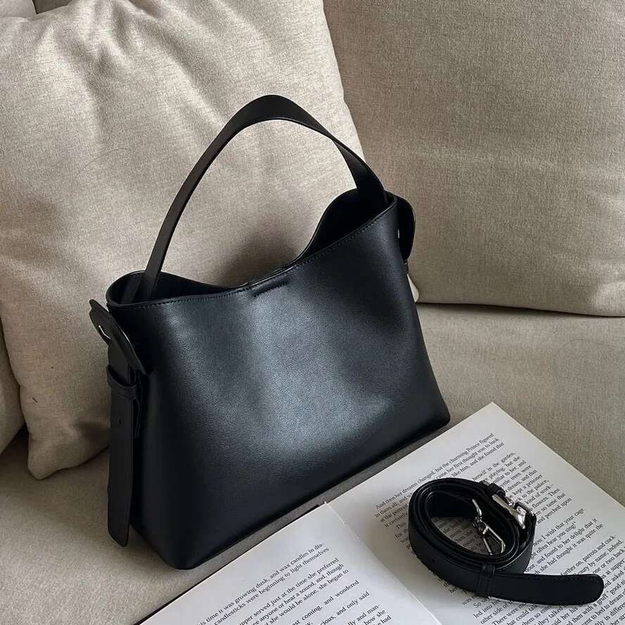 Genuine Leather Tote 2025 New Large Capacity High-End One-Shoulder Crossbody Bag Cowhide Fashion Commuter Women's Handbag