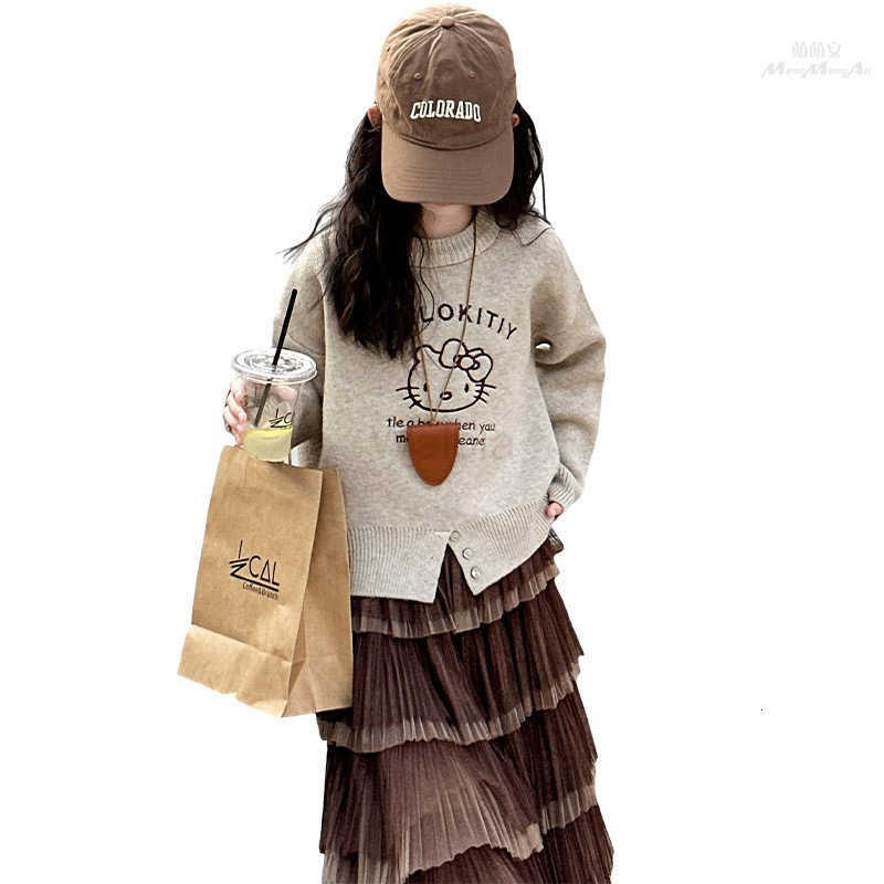 Sanrio Girls Autumn Winter Sweater 2025 New Korean Style Hello Kitty Knitted Sweater Autumn Big Kids Woolen Sweater Coat Trendy H251105