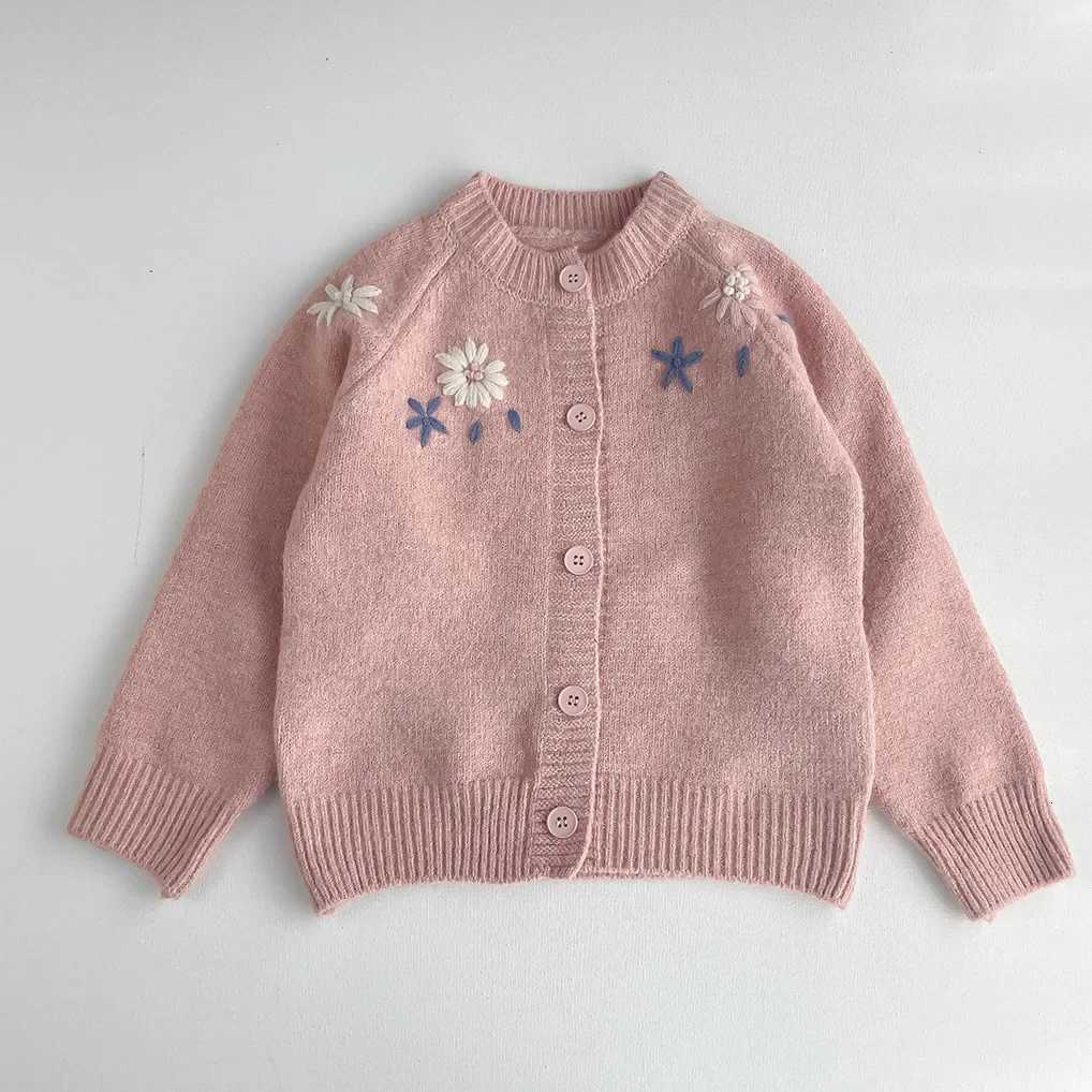 Autumn New Kids Solid Color Sweater Color Hook and Flower Korean Version Girls Outerwear Cardigan Embroidered Sweater JacketT251105