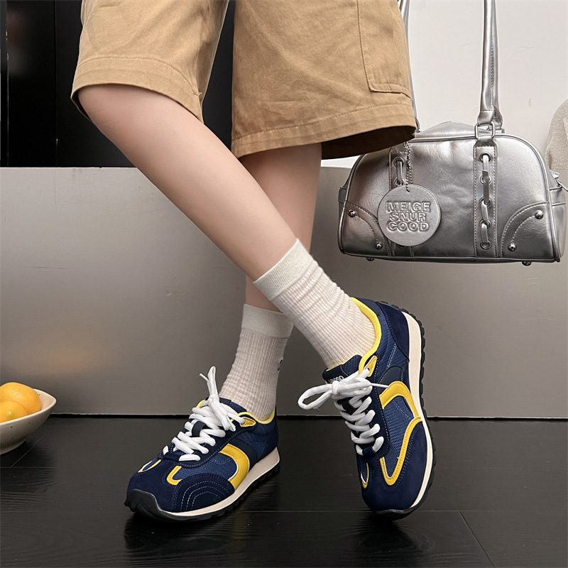 Retro contrast splicing thick-soled German training shoes women's mesh breathable foot small casual sports Forrest Gump shoes