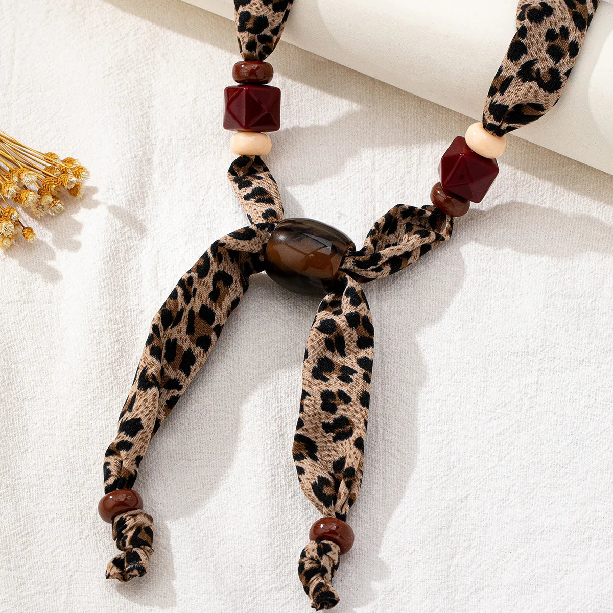 Retro Leopard Print Silk Scarf Necklace Pendant Chain Women Girls Gifts Fashion Jewelry Party Gift 2025 Style 251031
