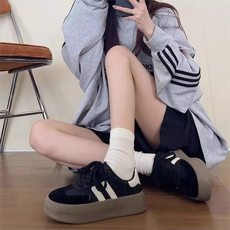 Designer casual shoes free shipping 2025 new round toe thick sole white shoes luxury board shoes wear outdoor for womens mens