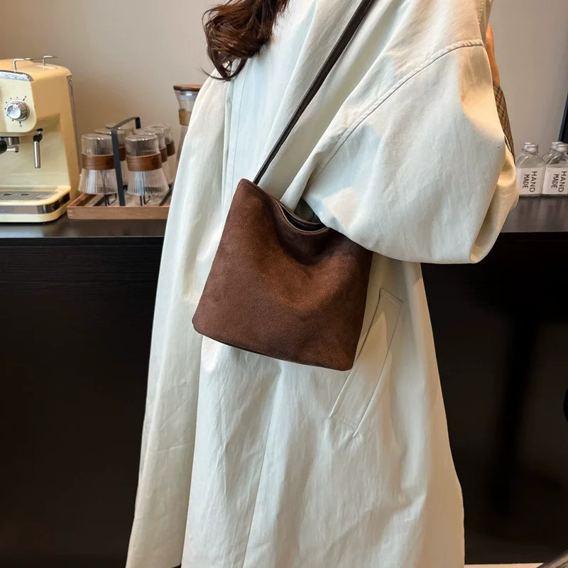 PU Suede Leopard Shoulder Bags for Women Winter Crossbody Bag Females Handbags and Purses Bucket 251104