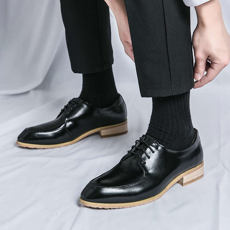 Large men's white sizes 38-46, pointed hairstylist leather single shoes, British business low top shoes