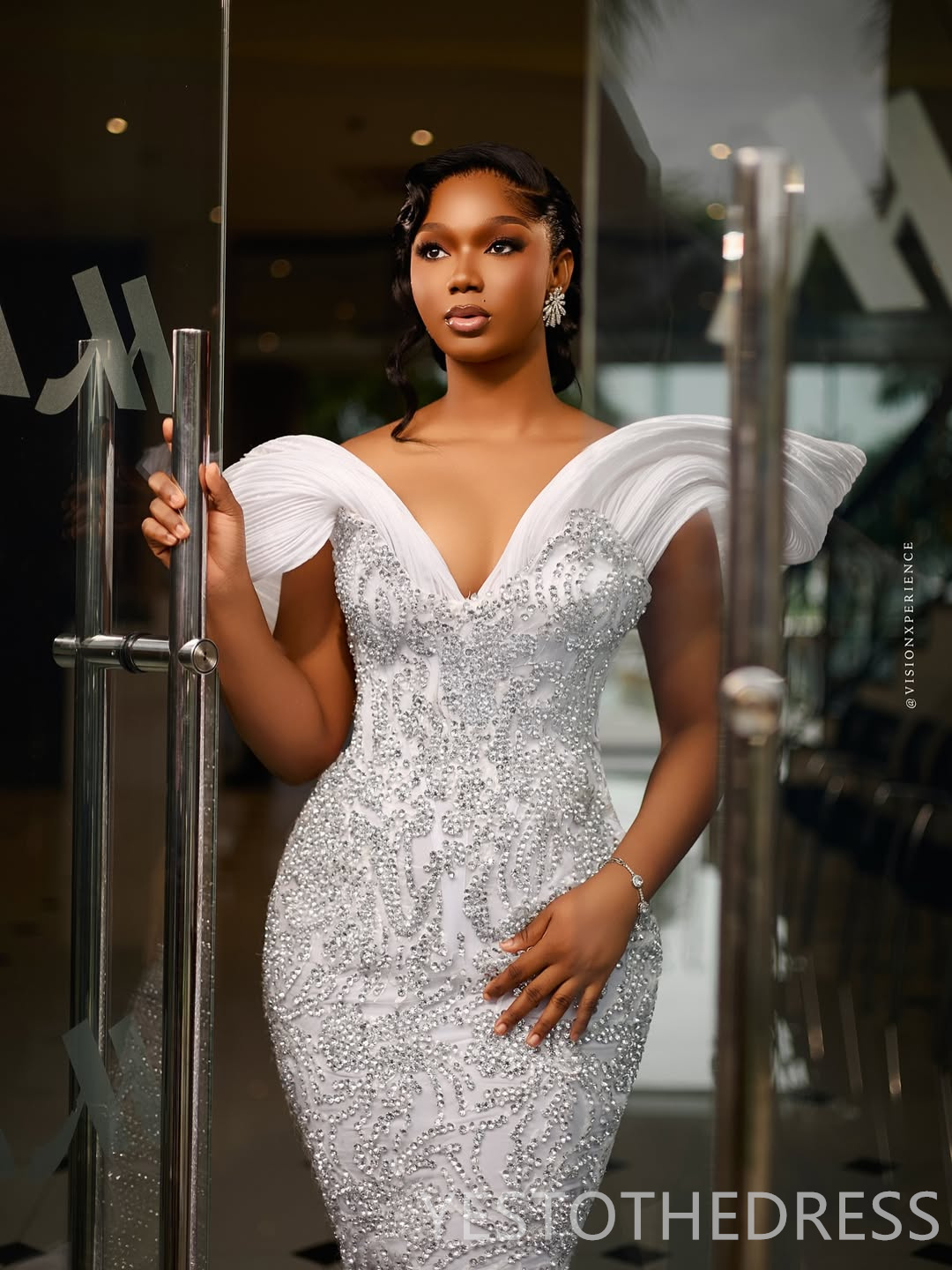 2026 Aso Ebi Mermaid Wedding Dress For Bride Bridal Gowns Lace Off Shoulder Crystals Rhinestones Appliqued Beaded Lace Crystals Wedding Gowns for Blac