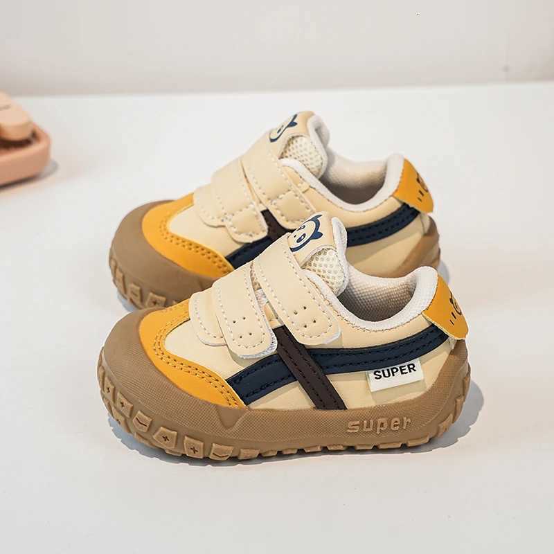 Autumn new childrens shoes Korean version casual running shoes 2025 girls non slip sole baby comfortable walking shoesT251105