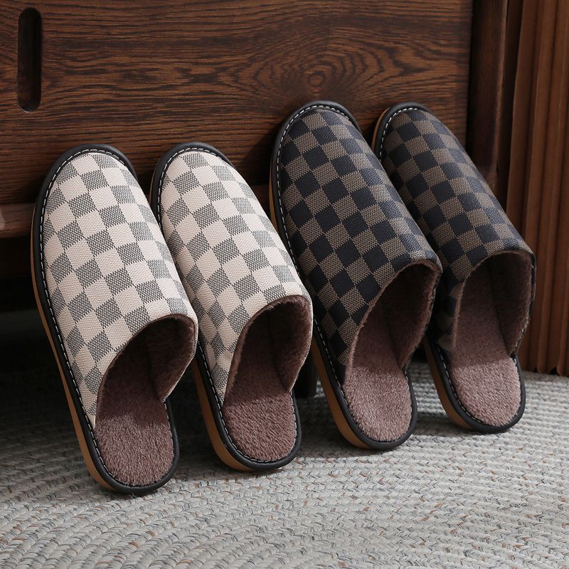 2025 Men's and women's cotton slippers for autumn and winter home use thick-soled indoor non-slip waterproof warm in winter leather surface 