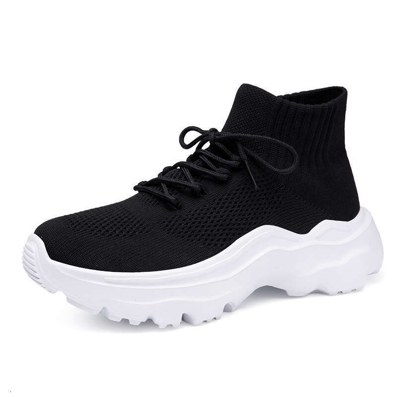Large size Flyknit couple casual sports 2023 new spring autumn season one foot kick mid tube socks dad and women's shoes