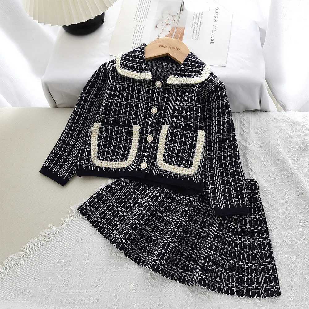 Autumn Winter Fashion Plaid Printed Childrens Set Long Sleeved Pocket Cardigan JacketShort Skirt Sweet Princess Girls Clothes Y251105
