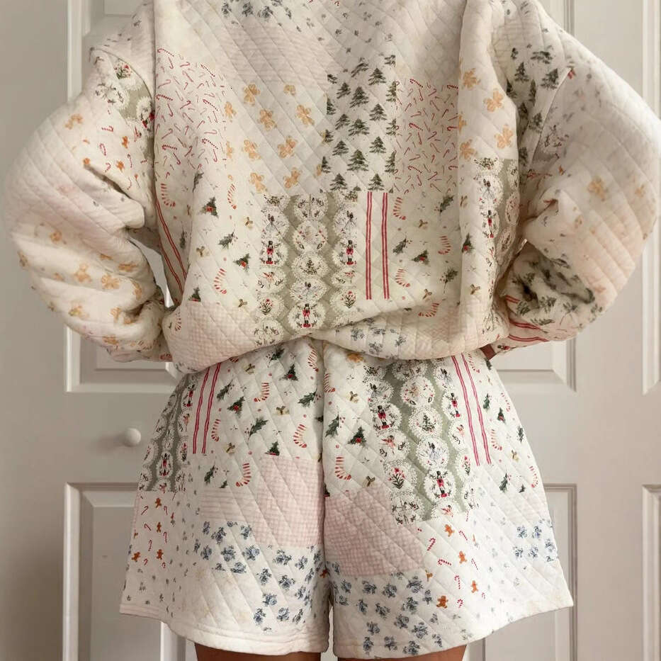 Cross-Border European And American Christmas Winter High-Neck Sweatshirt Shorts Casual Hoodie Top Pants Set Export Women's Clothing B5