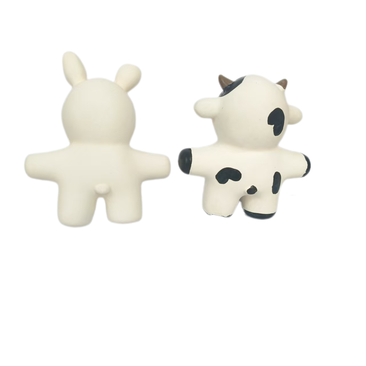 Rubber Squeaky Chewy Dog Toy Soft Natural Latex Interactive 13.5cm White Rabbit & Cow Dog Toys with Bright Colors for Small & Medium Dogs 4pcs/Pack