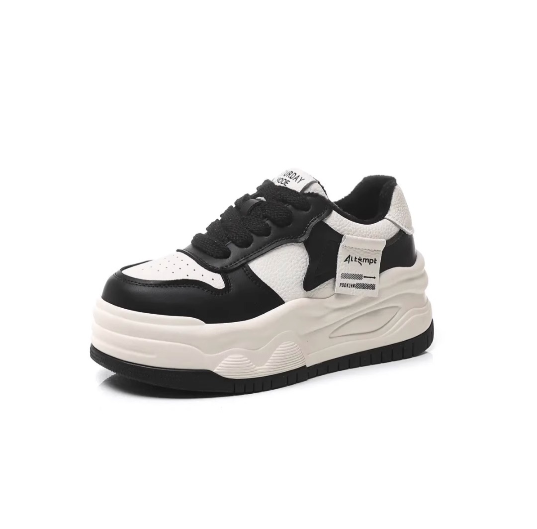 Niche platform shoes women's spring Korean version of Internet celebrity versatile heightened panda white shoes2025