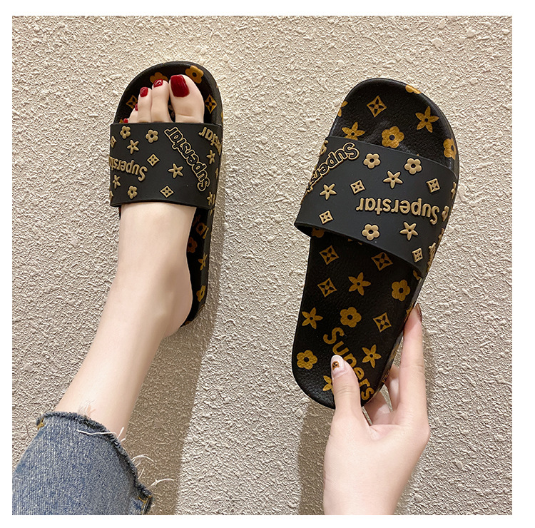 2025 Women's slippers summer home bathroom anti-slip indoor cute and simple sandals outdoor casual flip-flops