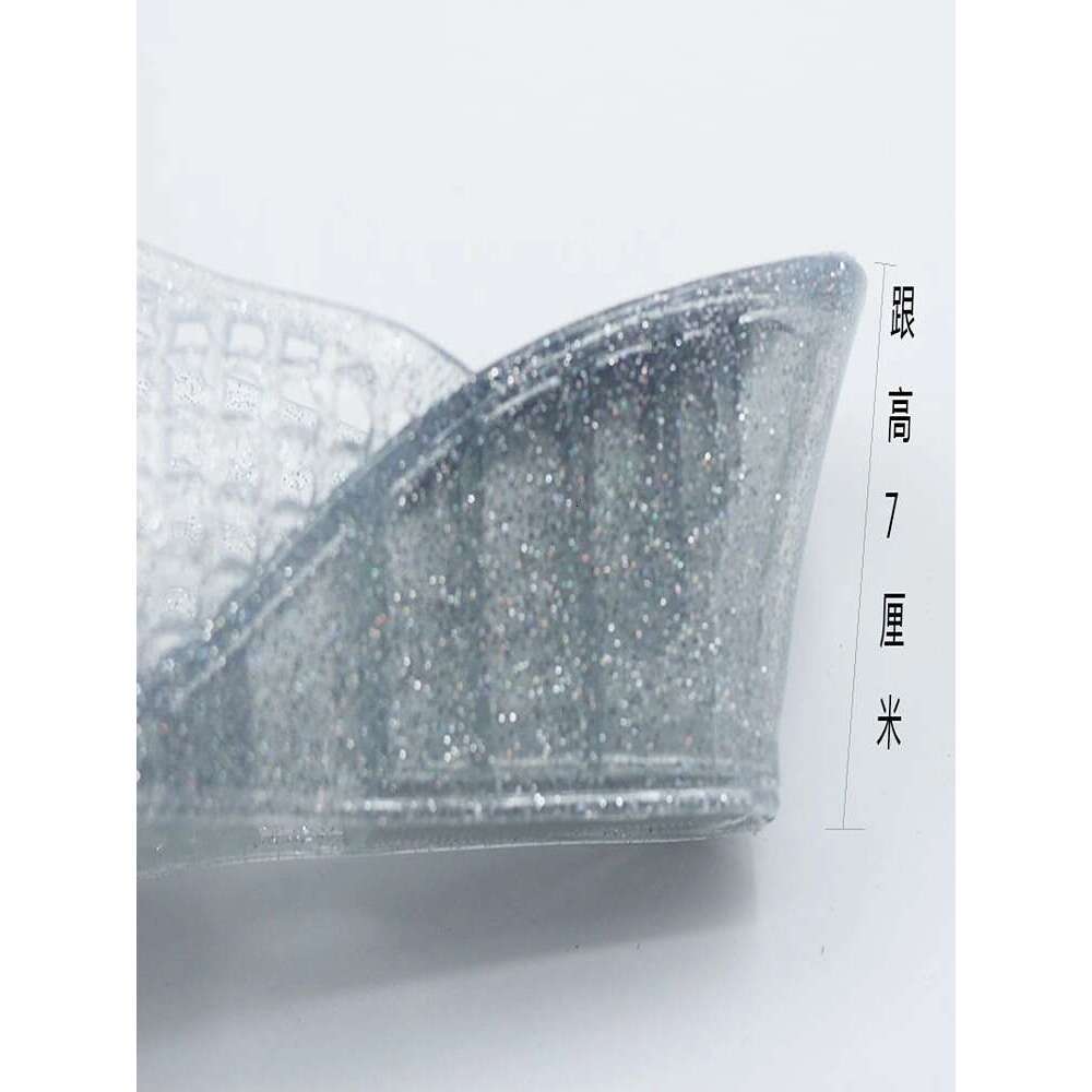 New high heels, cool slippers, bathroom internet famous shoes, women's small size, plastic outer wear, summer odor, crystal wedge heel, anti slip