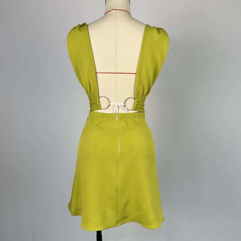 Women's Fashion Sleeveless V-Neck Solid Color Backless Dresses Spring New Trendy Fake Pockets Party Dress Female 33A2579