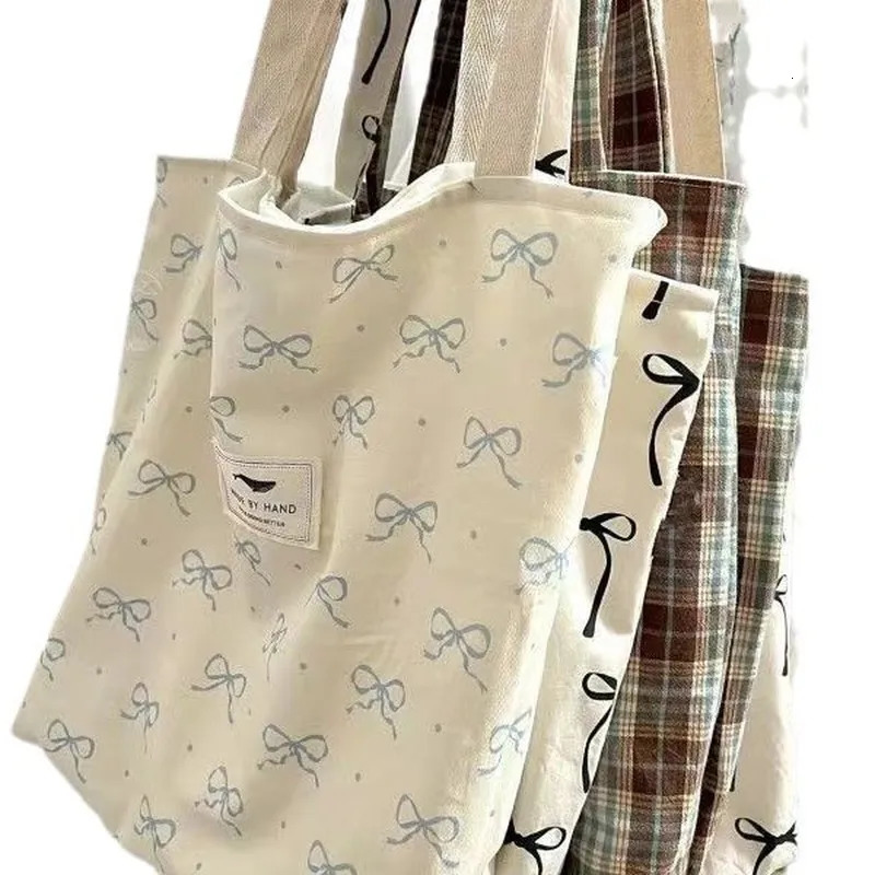 Female Student Korean Version Shoulder Bag Commuting Large Capacity Tote Bag Bow Tie Handbag Shopping Bag 251104