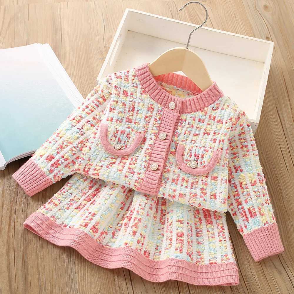 2025New Girls Knitted Fashionable Set 0-6 Year Old Little Fragrant Baby Girls Top and Bottom Warm Girls Knitted Sweater Y251105