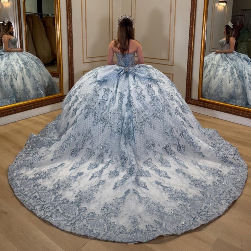 Sky Blue Shiny Quinceanera Dresses Off Shoulder Ball Gown Sweet 16 Dress Sequin Applique Bow Beading Crystal Tull Birthday Party Vestidos 15 Anos