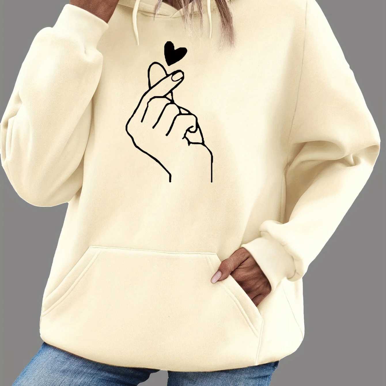 Womens autumn and winter warm and loose casual heart-shaped printed velvet long sleeved hooded sweatshirtT251105