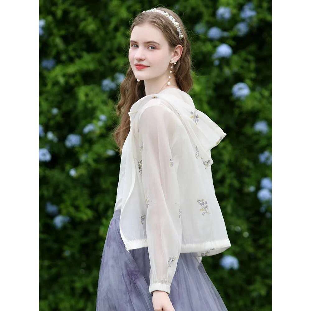 Thin Light Sun Protection Jacket Apricot Embroidery Ral Hooded Coat Women's Summer New Cardigan