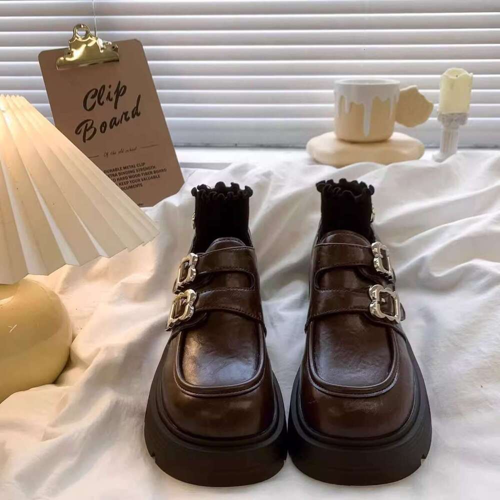 British loafers for women in the spring autumn of 2025, new style with heels and thick soles, fashionable stature, Mary Jane small leather shoes