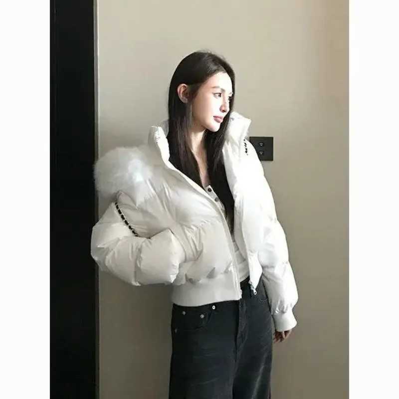 Winter Street Fashion Fur Collar White Zipper Hooded Short Jacket Women Casual Thicken Warm Coat Y2k Harajuku Sweet Outwear New J251105