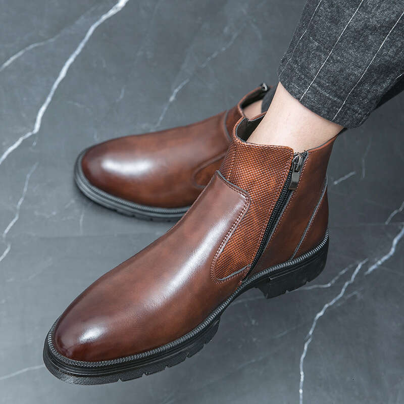 Men's oversized new casual leather shoes, fashionable men's British style Martin boots, trendy short boots