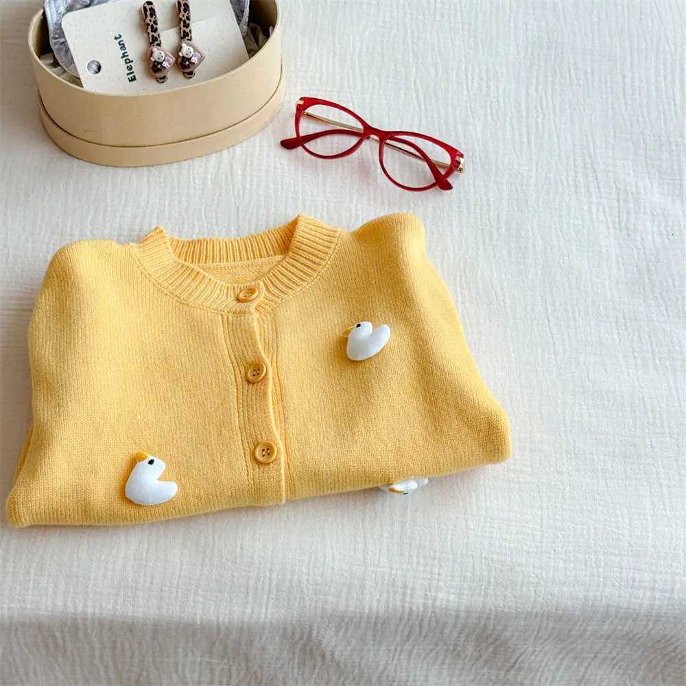 Childrens Clothing Girls Knitted Sweater Autumn New Childrens Cardigan Three-dimensional Doll Cute Coat Girls SweaterT251105