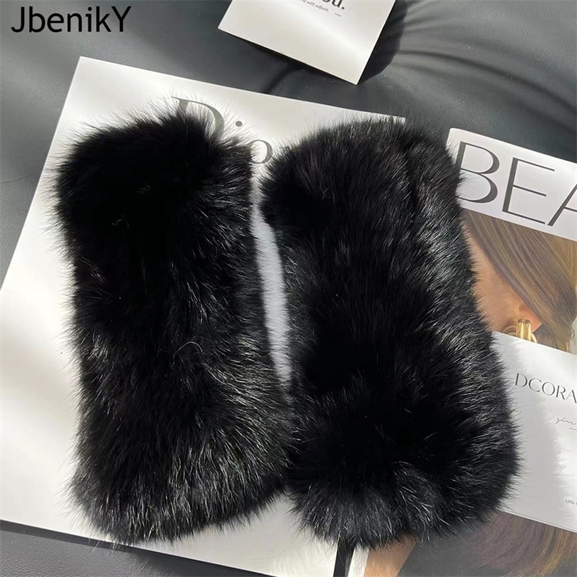 Winter Real Fur Golve Women Outdoor Warm 100 Natural Rabbit Fur Gloves Knit Thick Natural Soft Real Rabbit Fur Mittens 251028ww