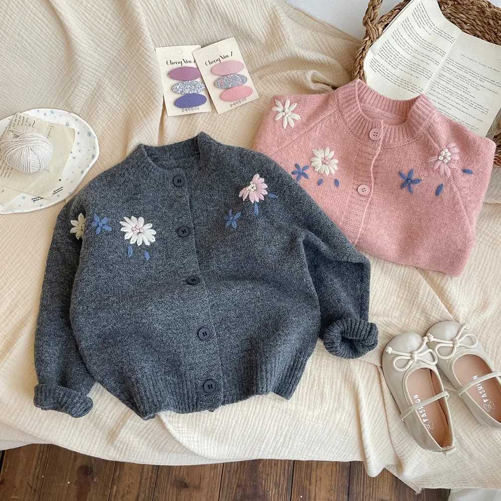 Autumn New Kids Solid Color Sweater Color Hook and Flower Korean Version Girls Outerwear Cardigan Embroidered Sweater JacketT251105