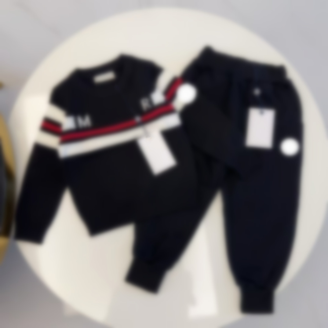 Top luxury hoodies for kid sweater sets kids designer clothes baby hooded tracksuit Long sleeved 100% cotton with letter son daughter school girl boy sets boy clothe