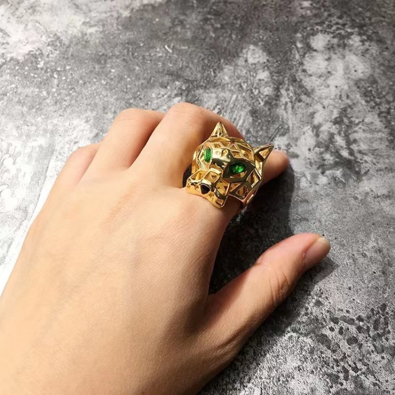 Hot Desinger Rings Famouse Brand Party Jewelry Hollow Panther Pattern V Gold Leopard Animal Wedding Finger Ring Green Eyes size 6-9 for Men Women