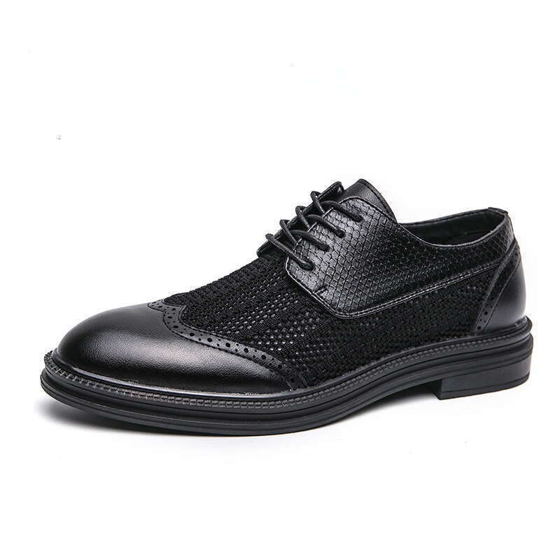 Large size summer new hollowed out fashionable men's block carved British style casual leather shoes