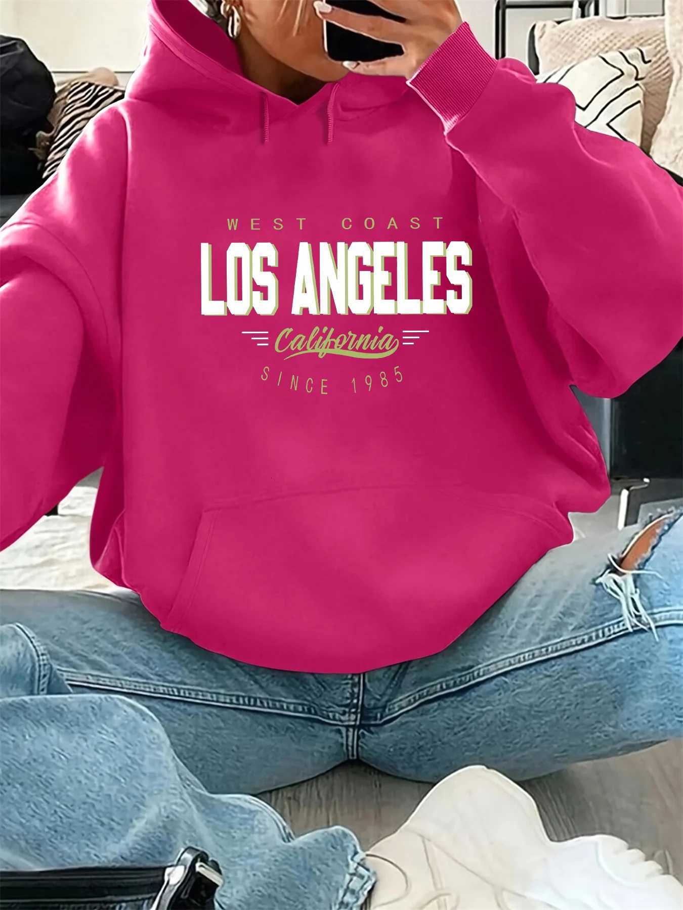 Womens autumn and winter warm and loose casual Los Angeles letter pattern printed suede long sleeved hooded sweatshirtT251105