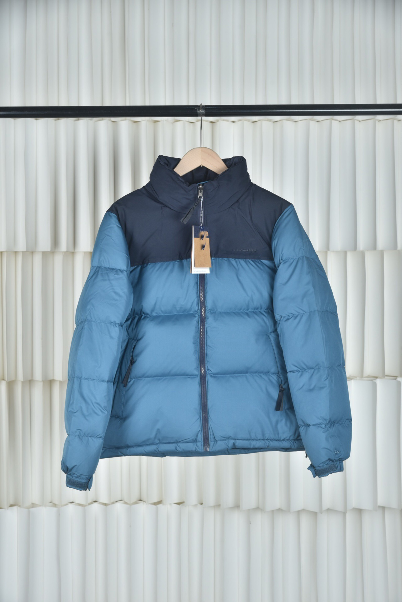 omar84-96 Jacket Mens down Winter Jacket designer coat Casual Down Coats Mens Stylist Outdoor Warm Jacket Unisex Coat Size S-XXL