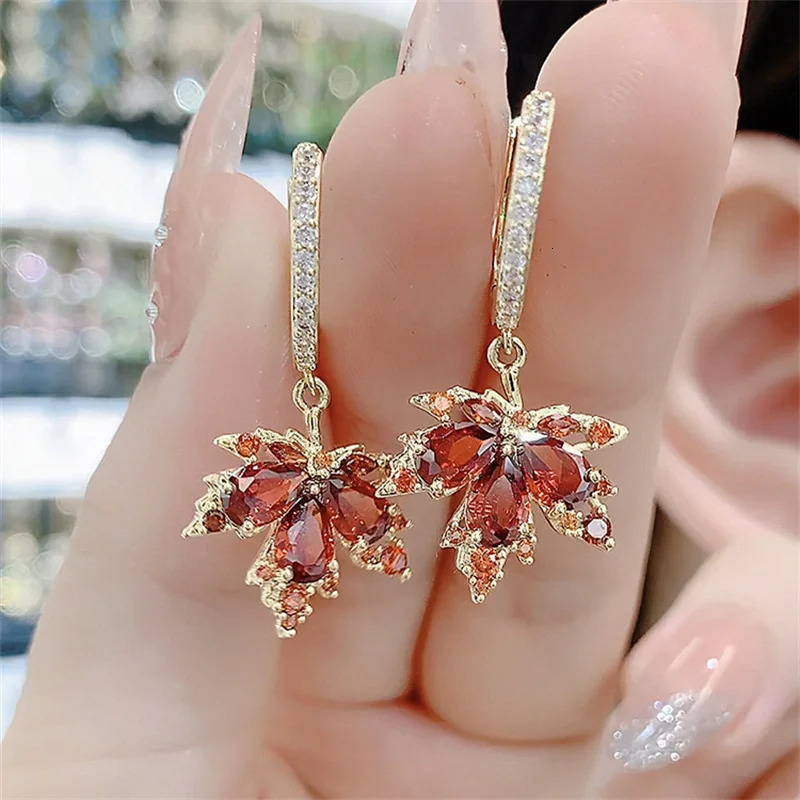 Red Zircon Maple Leaf Pendant Earring For Women Light Tassel Chain Crystal Earring Girl Exquisite Jewelry 251131