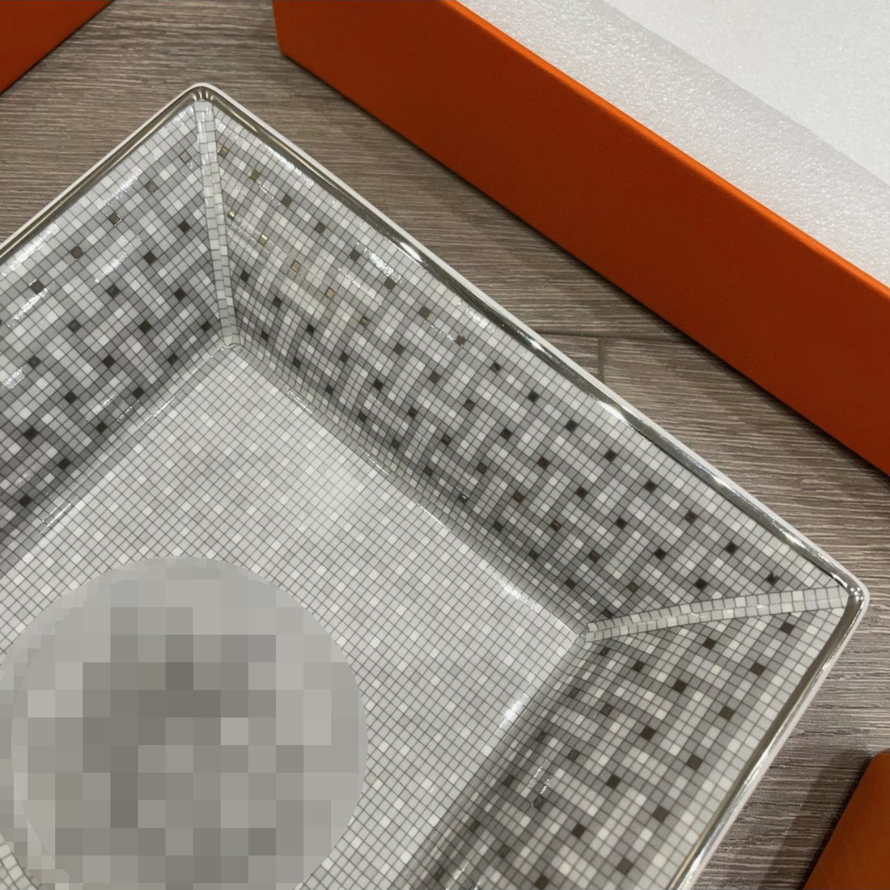 Elegant American-Style Ceramic Jewelry Tray, Timeless Design with Premium Quality, Perfect for Storing Rings, Earrings, and Small Accessories in Style